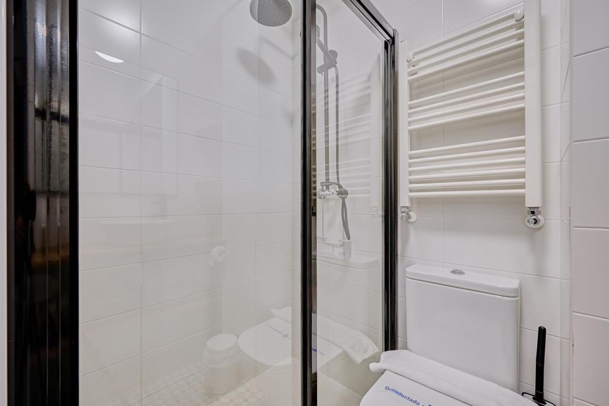 Dormitaleria Appartement Pamplona Buitenkant foto
