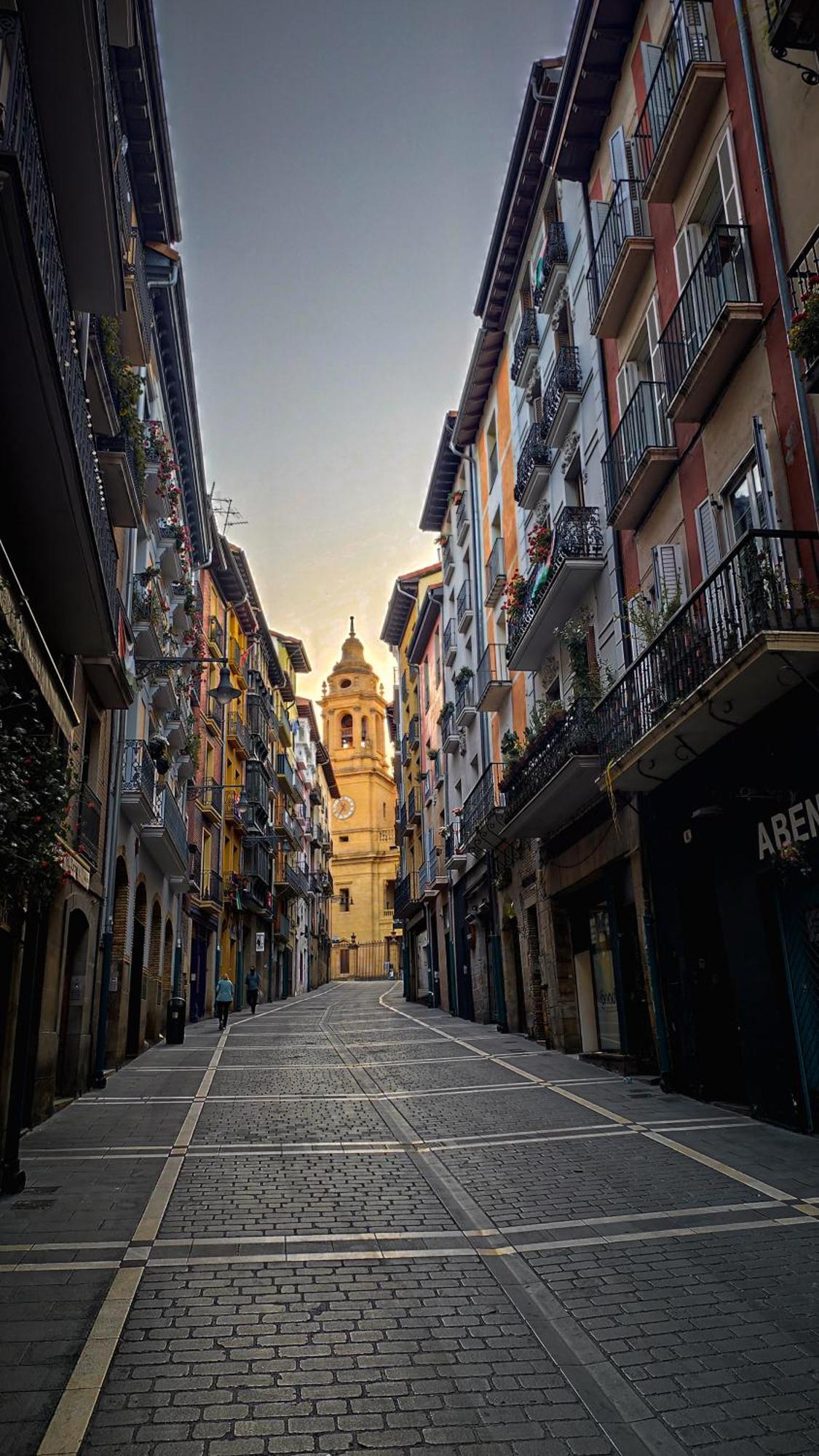 Dormitaleria Appartement Pamplona Buitenkant foto